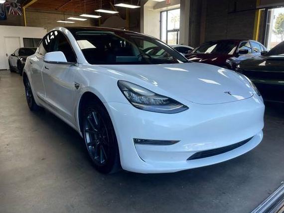 TESLA MODEL 3 2018 5YJ3E1EA7JF161499 image TESLA MODEL 3 2018 5YJ3E1EA7JF161499 image